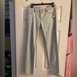 Driftwood Women’s/Junior’s Jeans Size 29 Super Skinny Light Soft Denim-New w/Tag